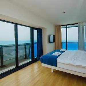  Апартаменты Premium With Sea View